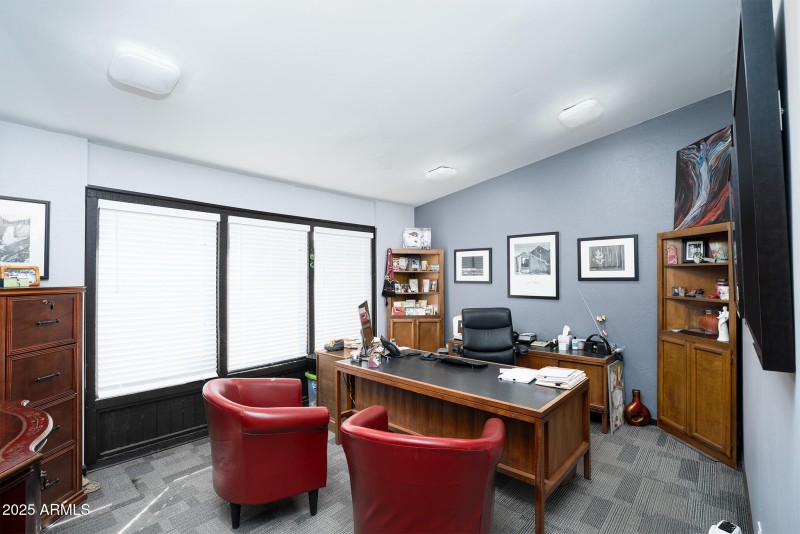 EIland Plaza_Office 2_3