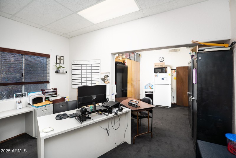 EIland Plaza_Office 4_6