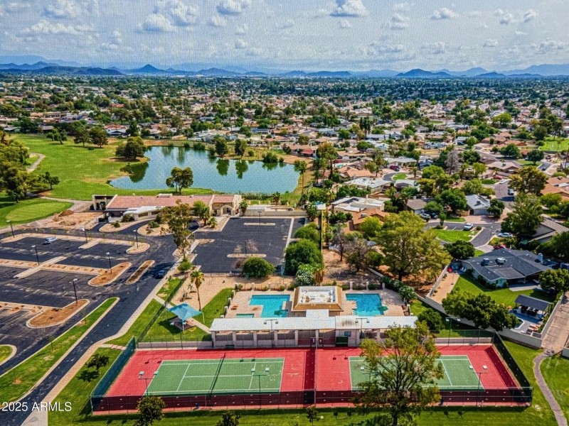 Community Amenities !