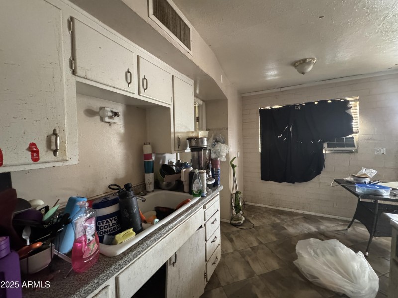 Photo Oct 10 2025, 10 39 16 AM