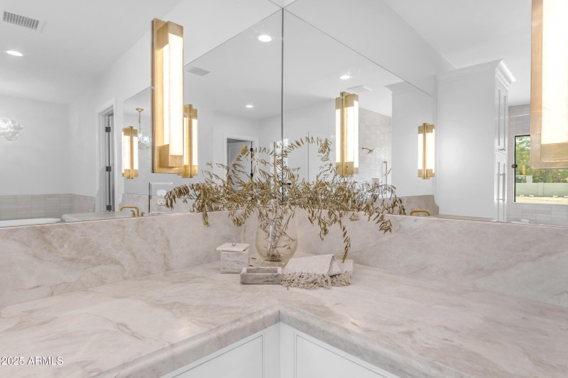 73_0199_a4m_cloud creek