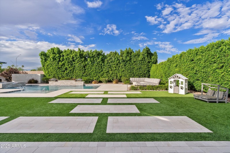 Pool Walk-Up/ Sitting Area