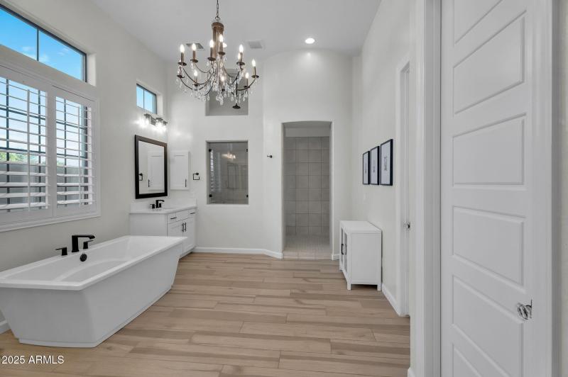 39-web-or-mls-Julep-36