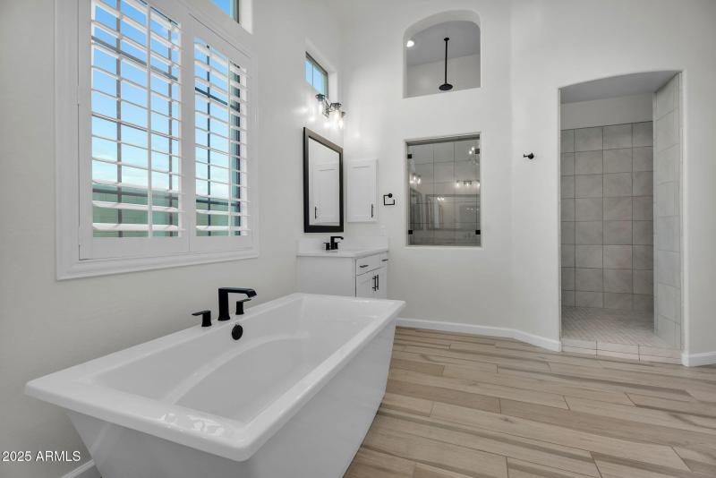 44-web-or-mls-Julep-41