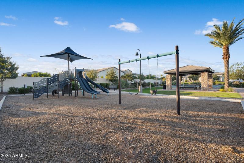 136-web-or-mls-DSC09273