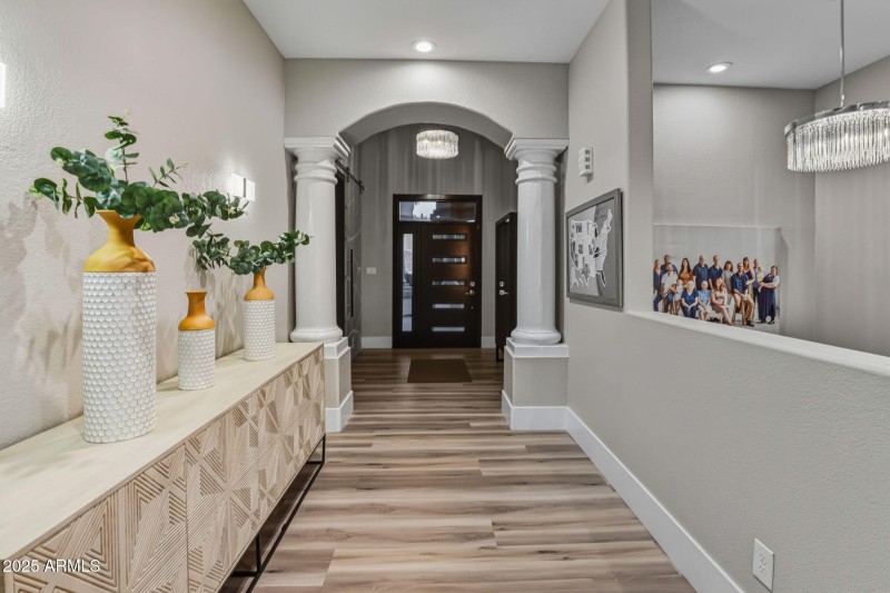 14-web-or-mls-18422 N 14th St Phoenix, A