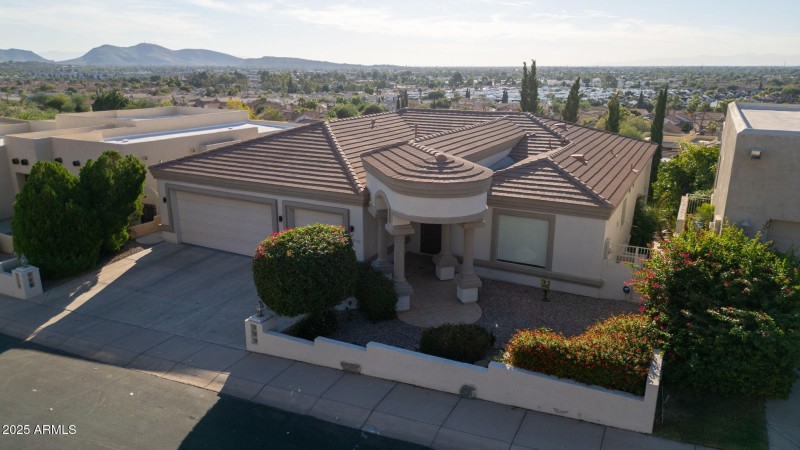 112-web-or-mls-18422 N 14th St Phoenix,