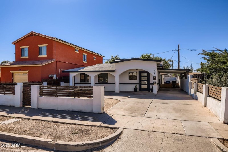 1107 W Roosevelt St - Web Quality - 004