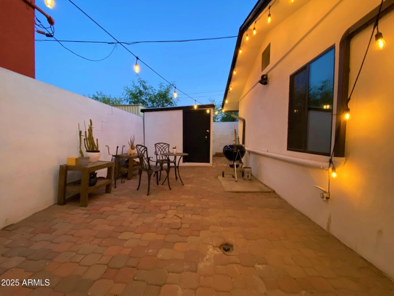 Roosevelt 2 patio edit 2