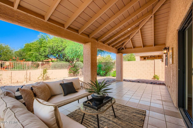 Covered & Tiled Rear Patio