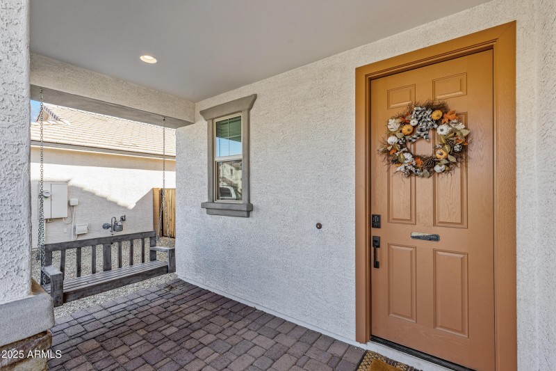 14233 W Cottontail Ln-5