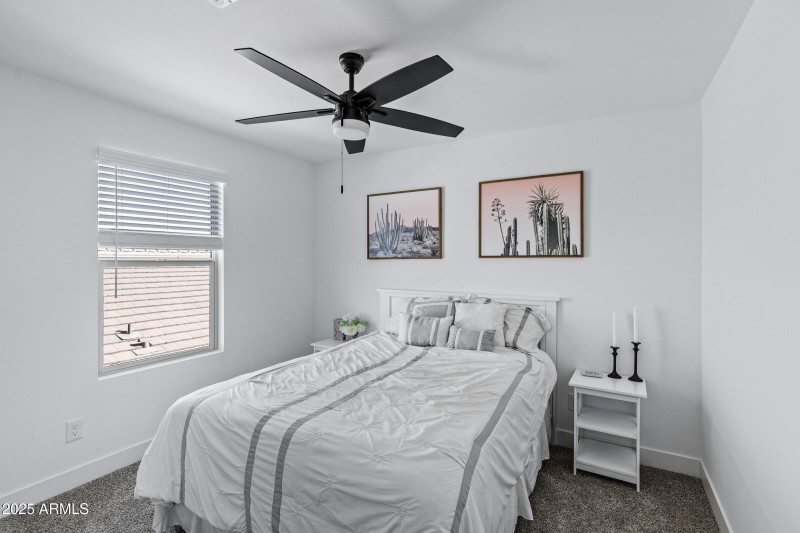 14233 W Cottontail Ln-21