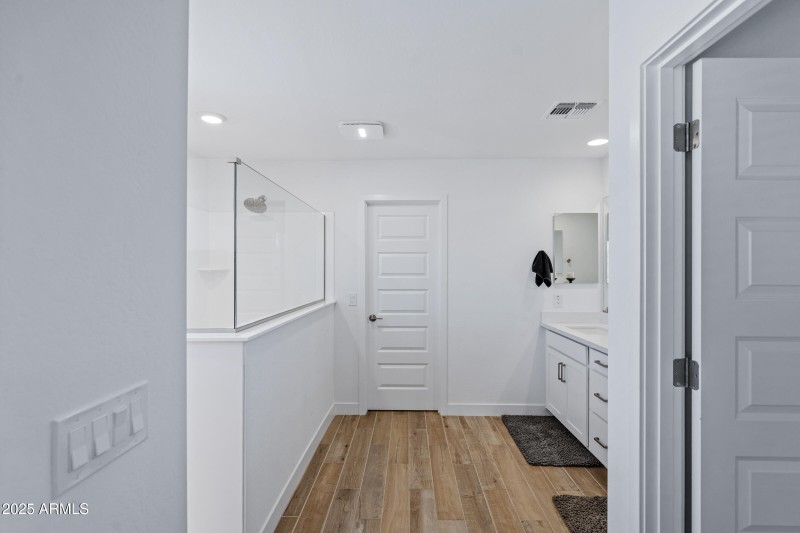 14233 W Cottontail Ln-32