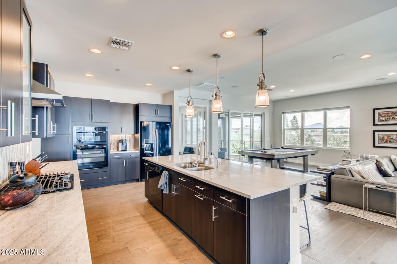 9001 E San Victor Dr 2019-large-012-027-