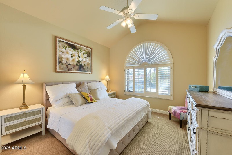 ANOTHER KING SIZE GUEST 2