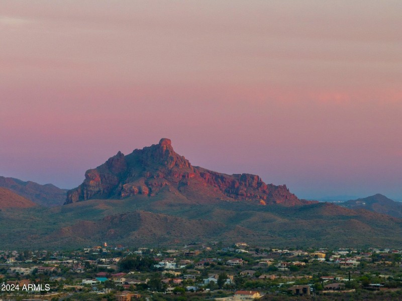 122-DJI_20240418185859_0118_D-HDR