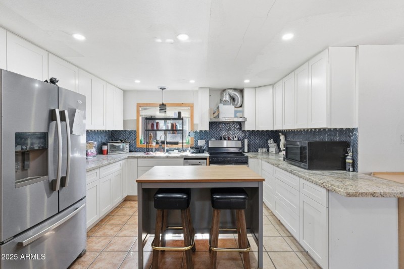 12-web-or-mls-010_ListerPros