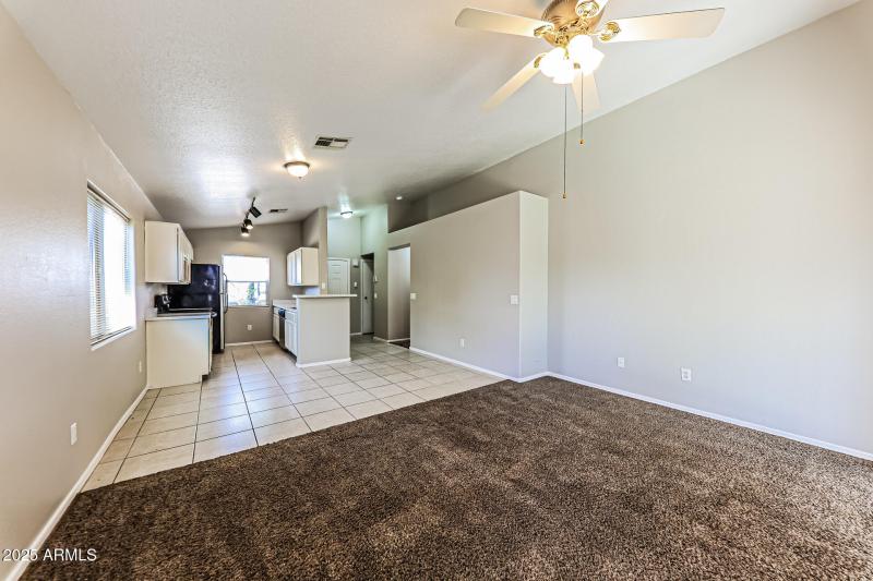 5-photo-Living-Room-d457a191-df3d-407d-b