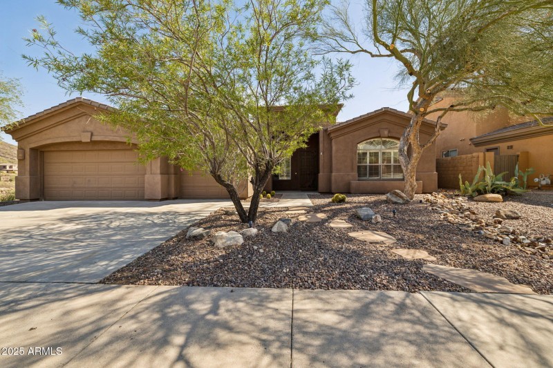 1-web-or-mls-13945-e-gail-rd