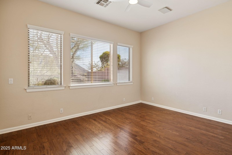 27-web-or-mls-13945-e-gail-rd