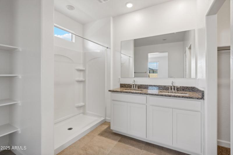 Puffin primary bathroom