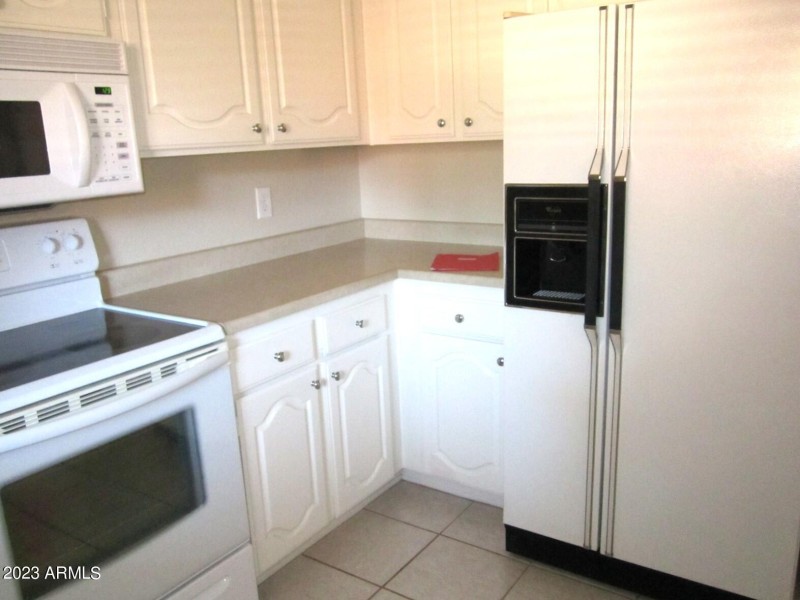 12 232 MODERN APPLIANCES