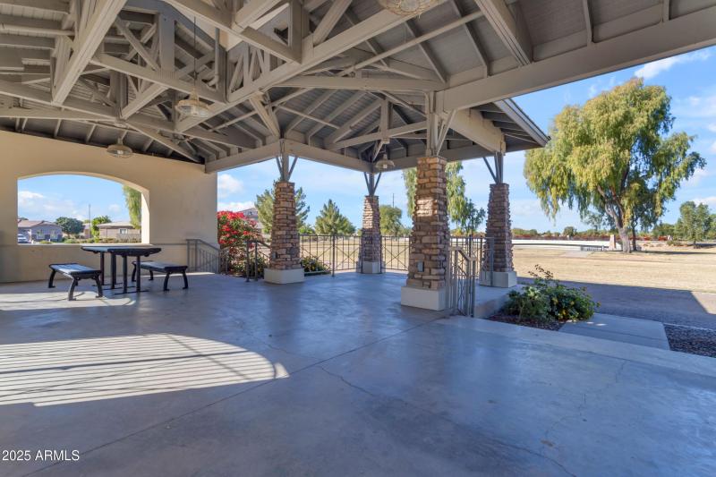 23_013_a4m_community