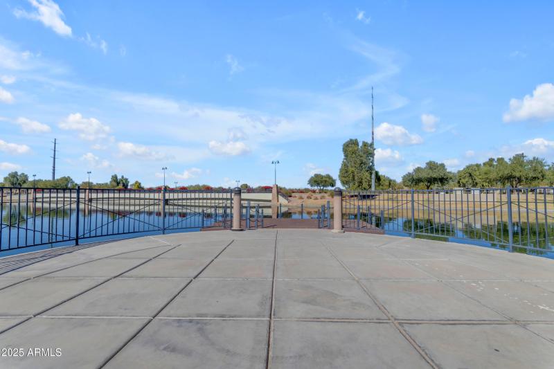 27_016_a4m_community