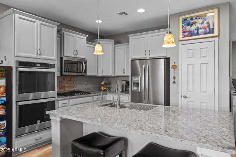 41574 W Summer Wind Way-12