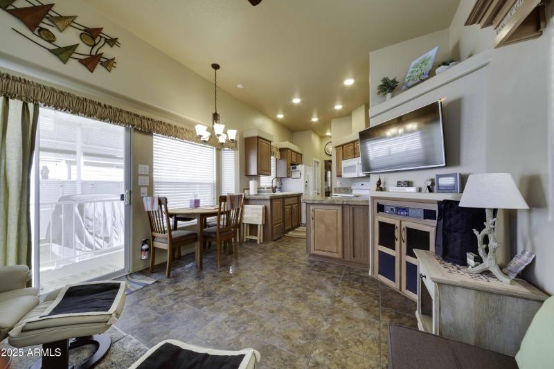 17200 W Bell Rd Lot # 817 Surprise AZ-6