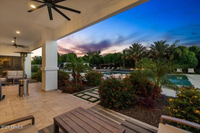 091-Back patio twilight