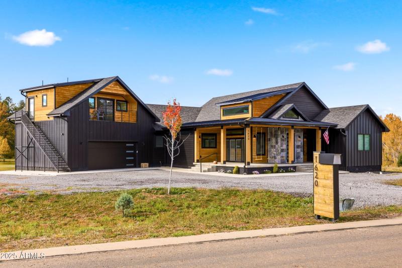Beautiful Lake Front Home