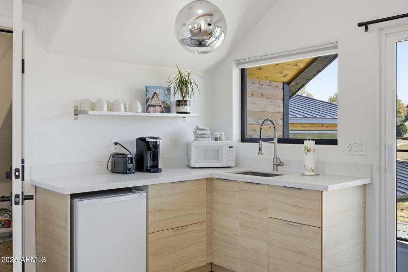 Guest Quarters Kitchenette