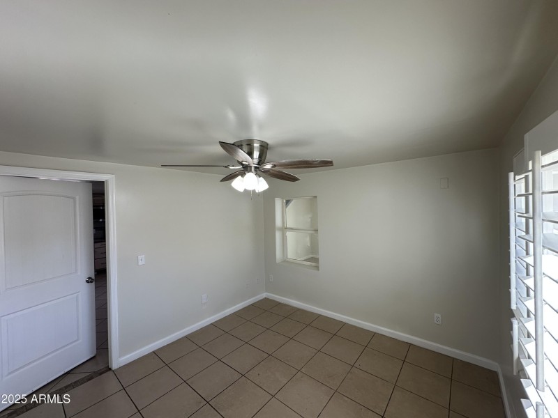 32d2a748f02d5456-photo