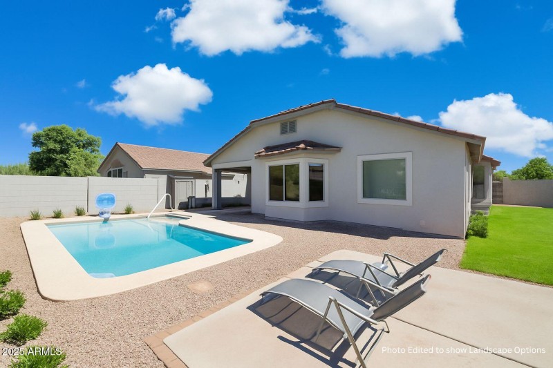 Photo Edited to show Landscape Options