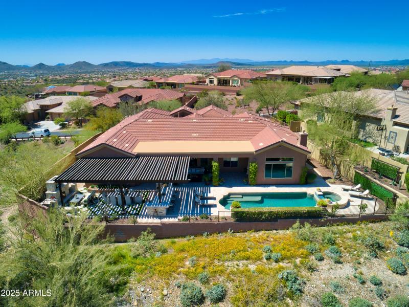 2424 W Shinnecock Ct