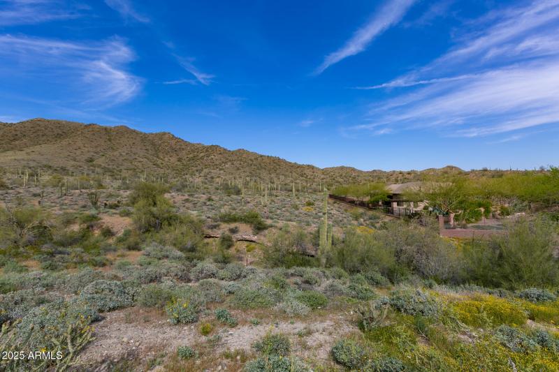 2424 W Shinnecock Ct