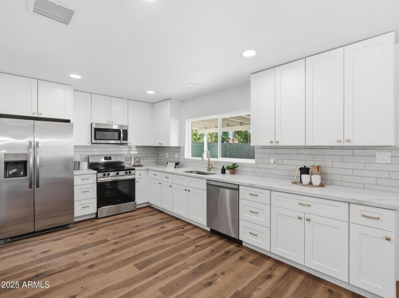 12-web-or-mls-012_ListerPros