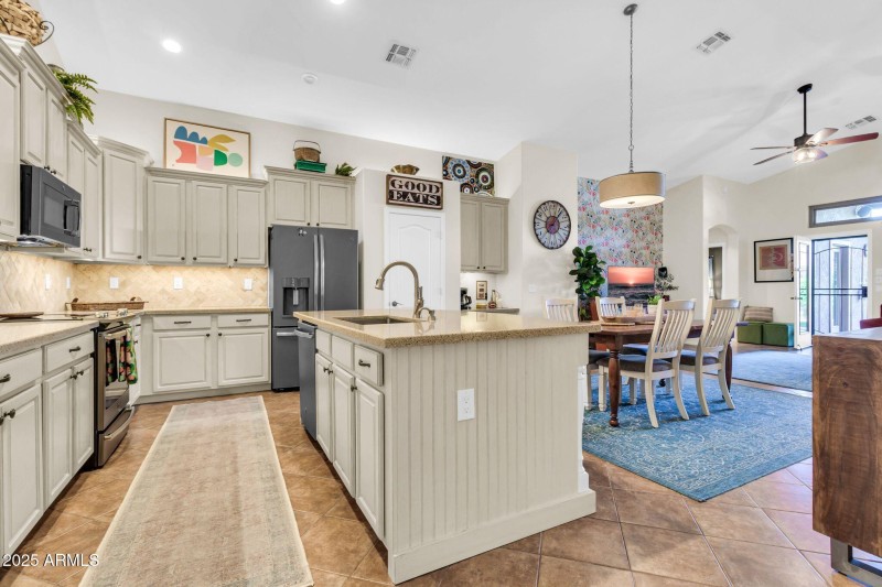 3580 E Morelos Ct-18