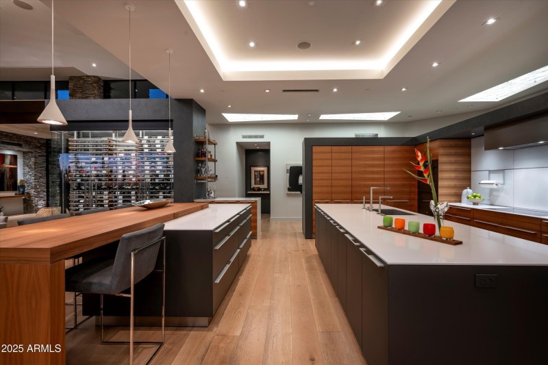 Kitchen double island