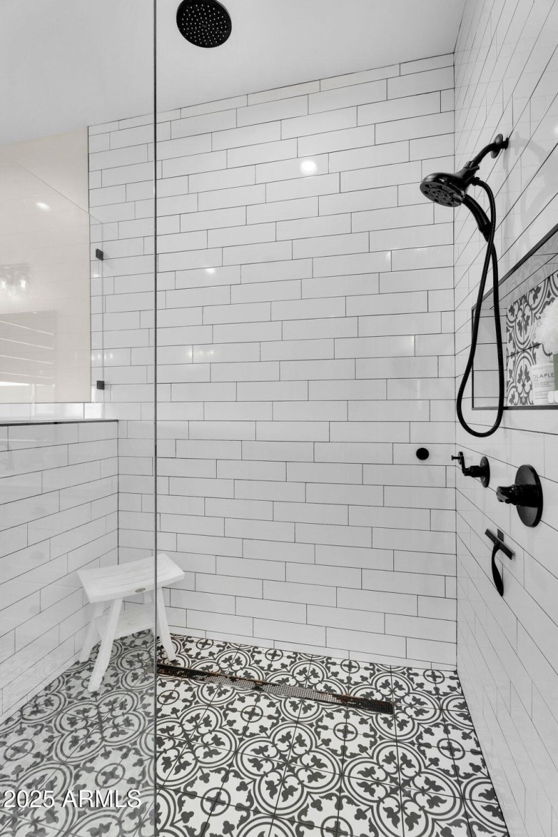 40-web-or-mls-4072 E Weston Ln -32