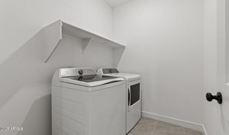 20250923212448871277000000-o