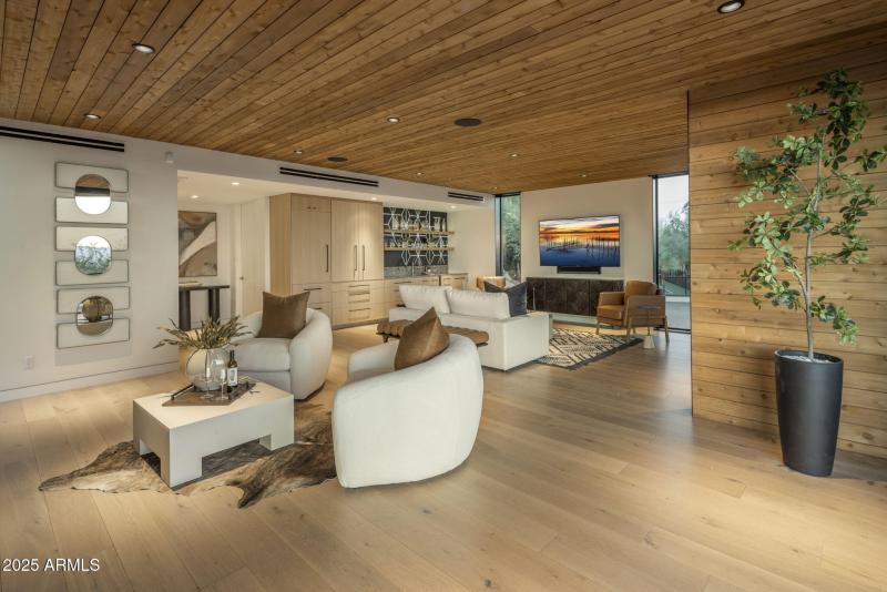 Valle Vista Hillside