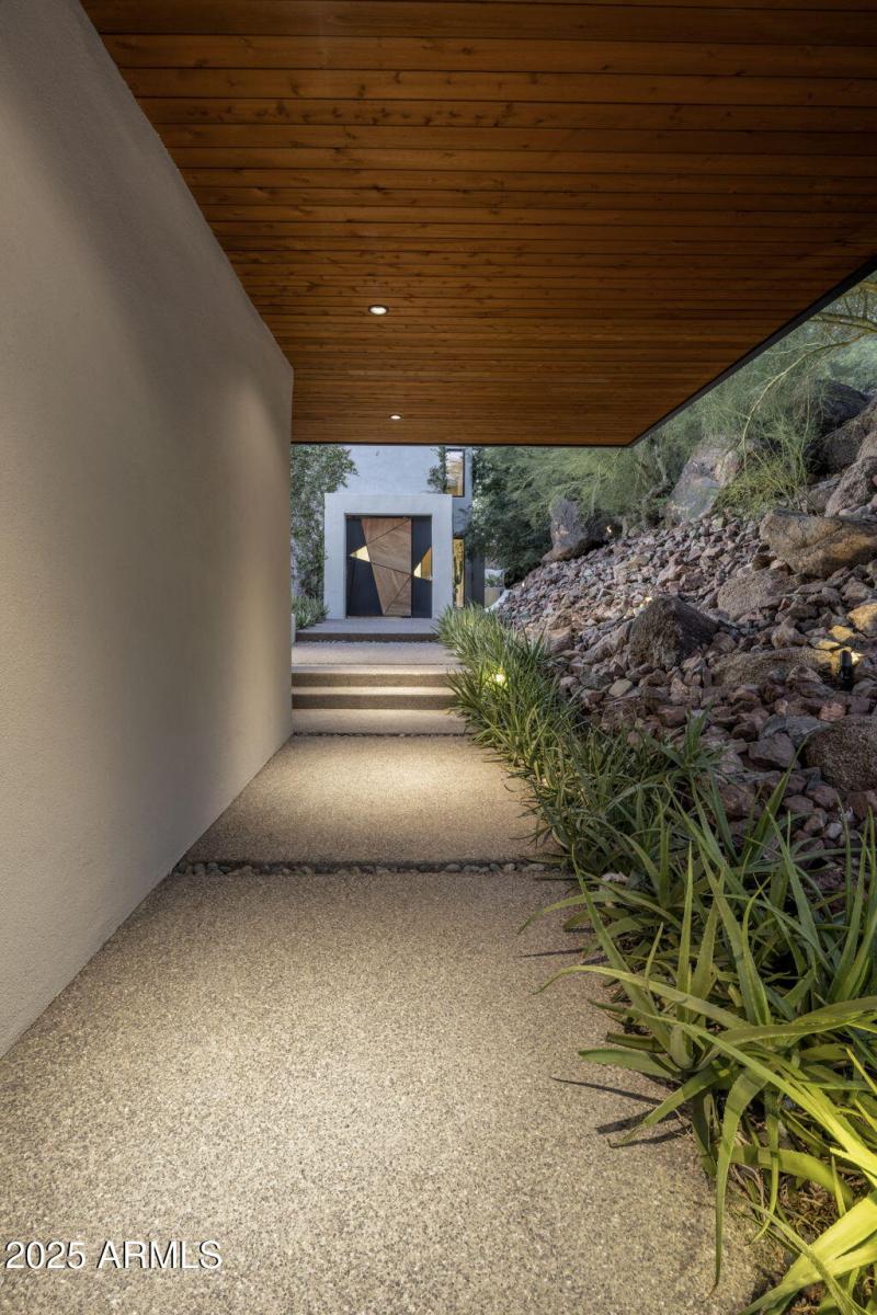 Valle Vista Hillside