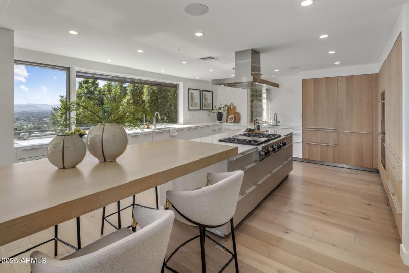 Valle Vista Hillside