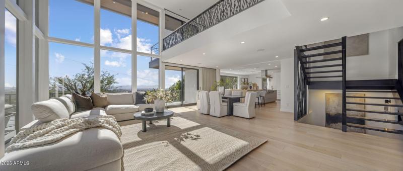 Valle Vista Hillside