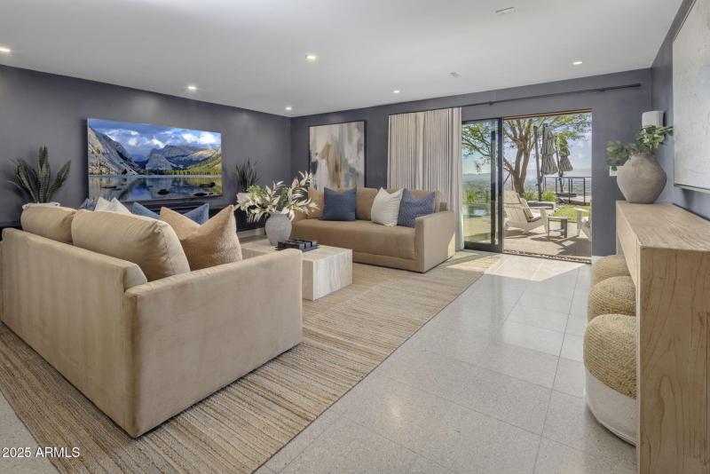 Valle Vista Hillside