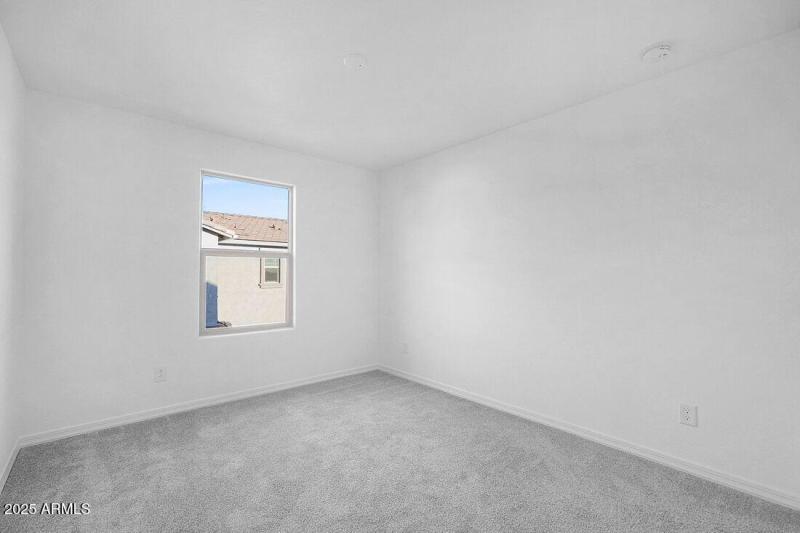 14617 W Sand Hills Rd - Ready Now!