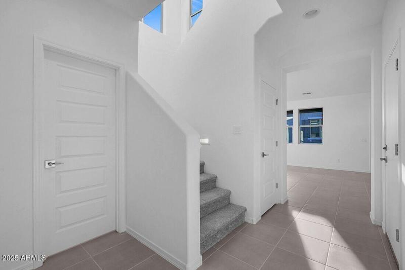 14617 W Sand Hills Rd - Ready Now!