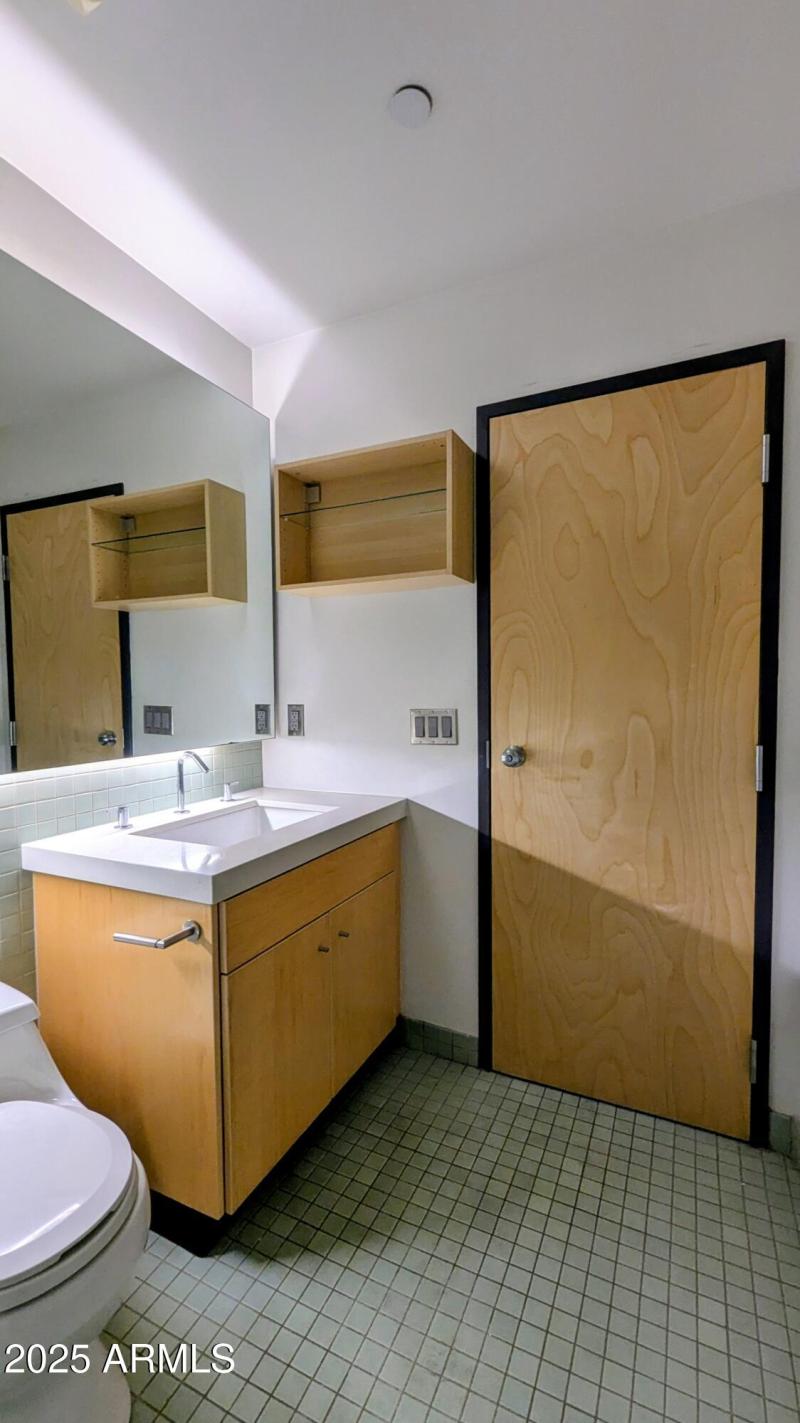 PXL_20251102_192714566~2